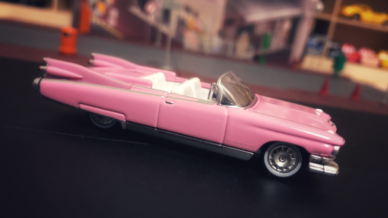 Illustration for article titled Hour Rule: Tomica Premium Cadillac Eldorado Biarritz